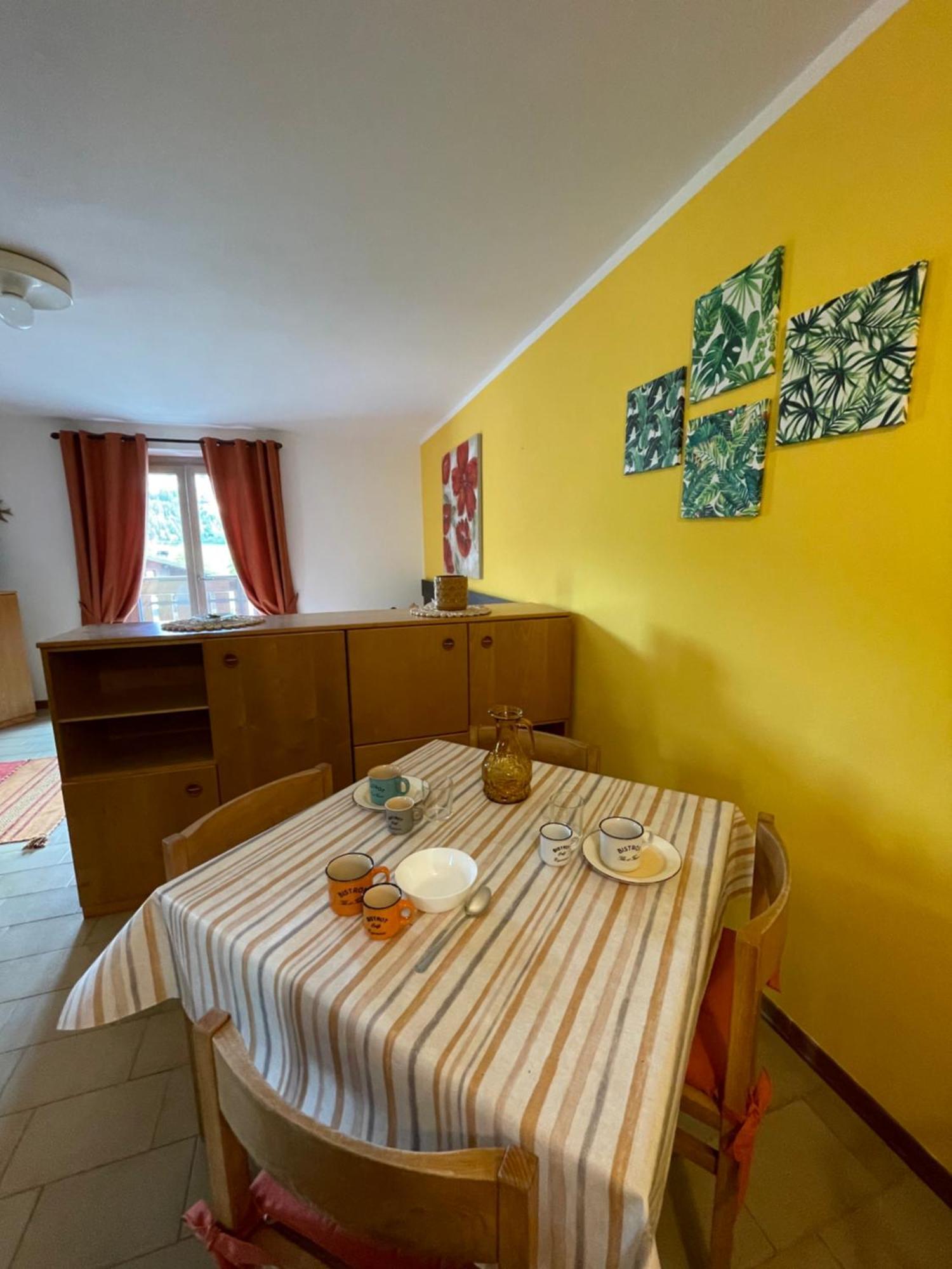 Residence S Lucia - Appartamenti Alle Porte Di Bormio Valdisotto Exterior photo